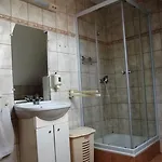 Laura-haus